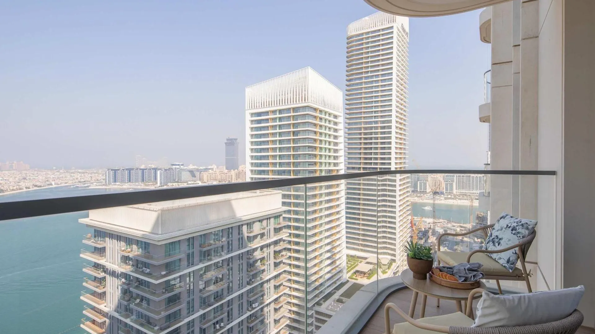 Frank Porter - Marina Vista 2 Dubai